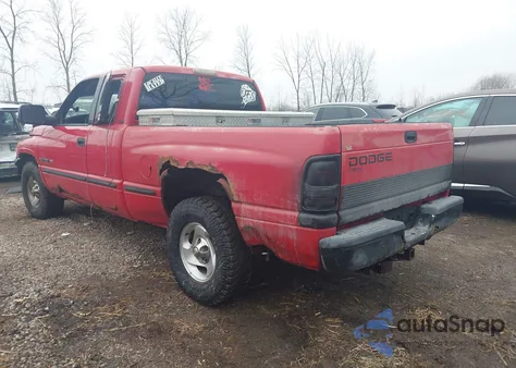 1999 Dodge Ram 1500 St z USA, uszkodzony, nr VIN 3B7HC13Y1XG201882